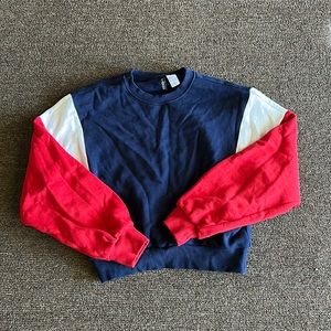 Cropped sweatshirt